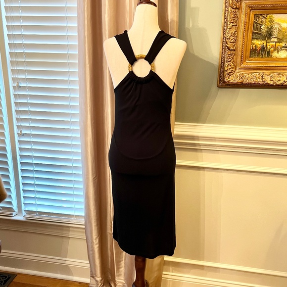 NWOT Carmen Marc Valvo Black Stretch Draped Neck Sheath Ring Back Dress Size XS - Picture 3 of 4